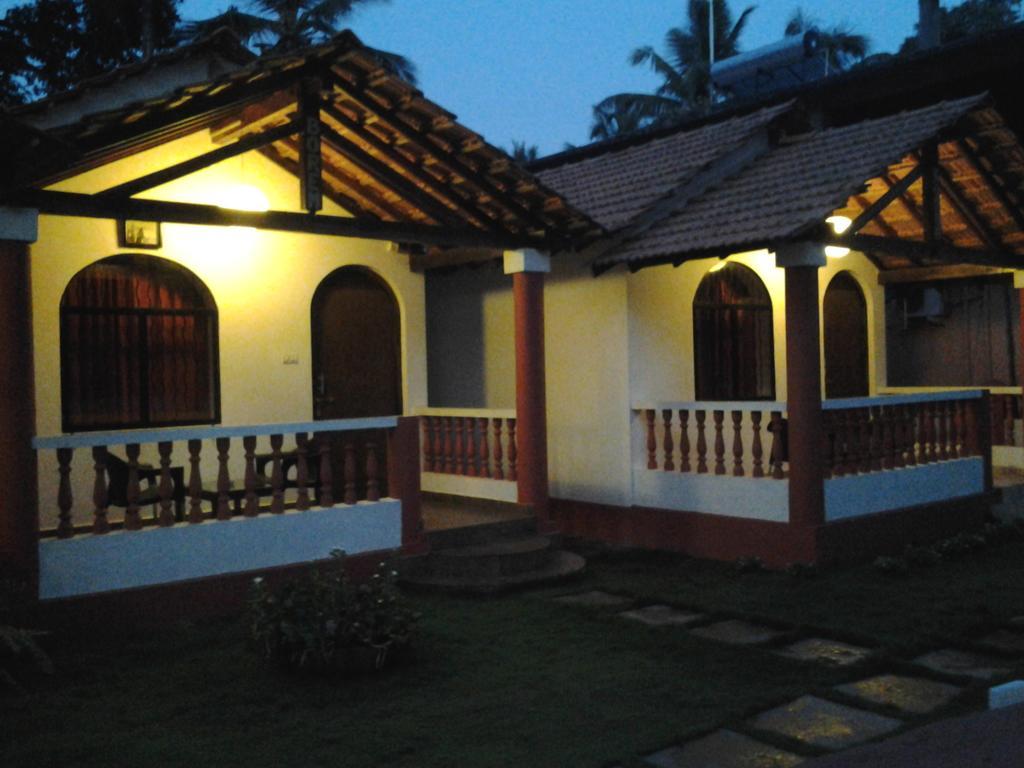 Hotel Starco à Anjuna Extérieur photo